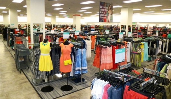 Nordstrom Rack Fashion Outlets of Chicago - Rosemont, IL