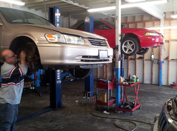 Anto's Automotive Repair - Glendora, CA