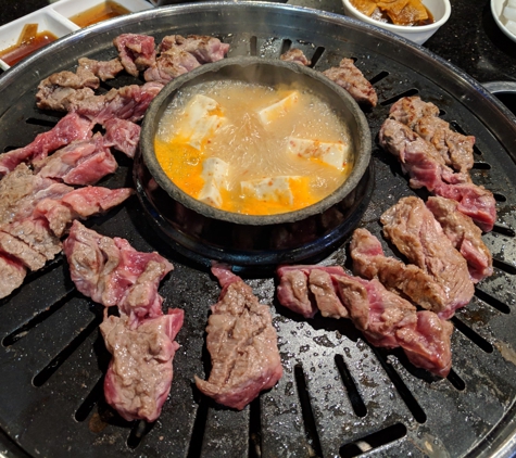 Choi GA Nei Korean BBQ - Los Angeles, CA