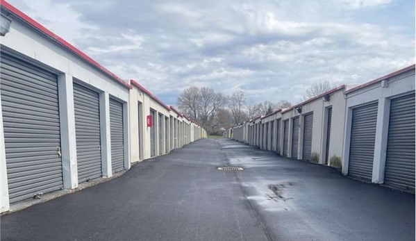 Extra Space Storage - Youngstown, OH