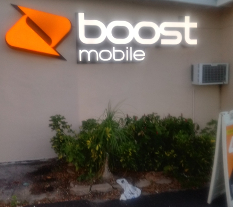 Boost Mobile - West Park, FL