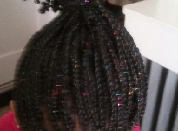 Mariafro African hair braiding - Harrisburg, PA