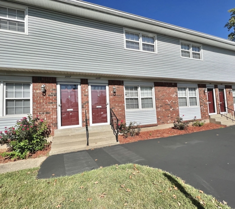 Village Park Apartments LLC - Louisville, KY