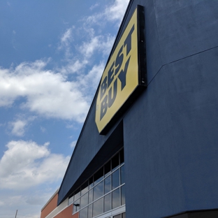 Best Buy - Saint Louis, MO