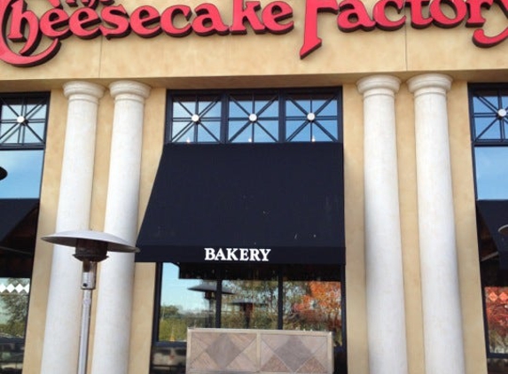 The Cheesecake Factory - Corte Madera, CA