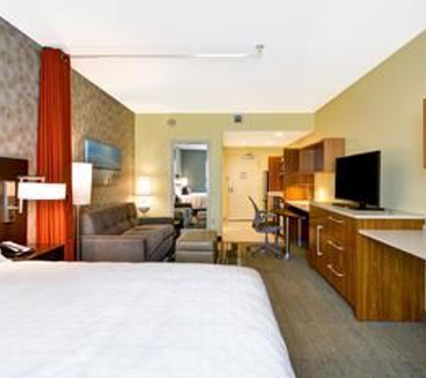 Home2 Suites by Hilton Minneapolis-Eden Prairie - Minnetonka, MN