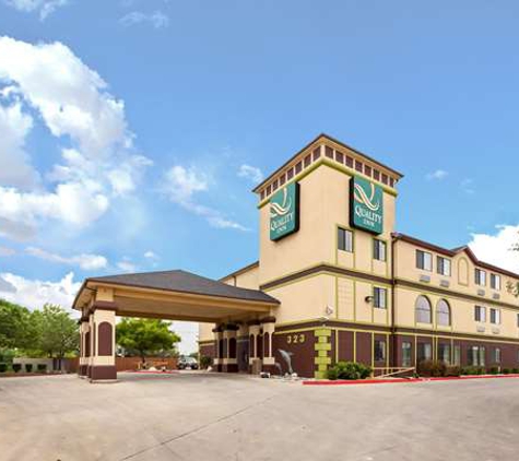 Quality Inn near SeaWorld - Lackland - San Antonio, TX