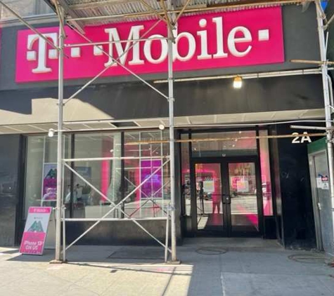 T-Mobile - Brooklyn, NY