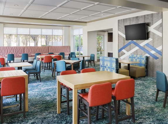 Hilton Garden Inn Orlando at SeaWorld - Orlando, FL