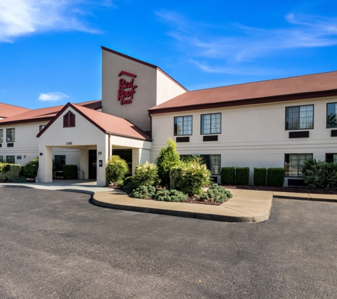 Red Roof Inn - Murfreesboro, TN