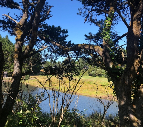 Manzanita Golf Course - Manzanita, OR