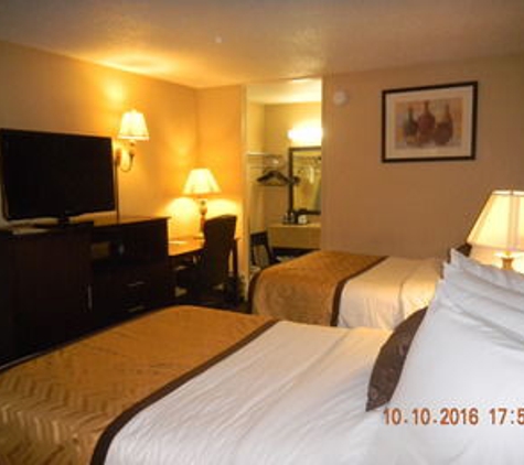 Wyndham Garden Romulus Detroit Metro Airport - Romulus, MI