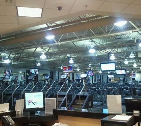 24 Hour Fitness - Millbrae, CA