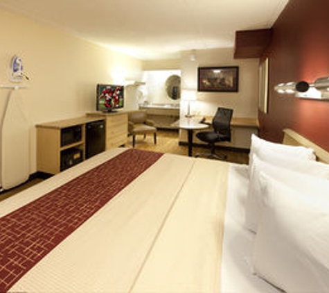 Red Roof Inn - Taylor, MI