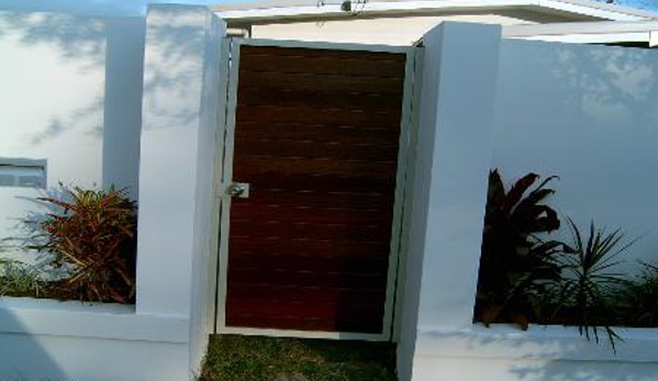 Affordable Garage Doors and Gates - Varsity Lakes, QLD