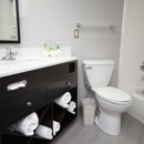 Holiday Inn Express Janesville-I-90 & US Hwy 14 by IHG - Hotels