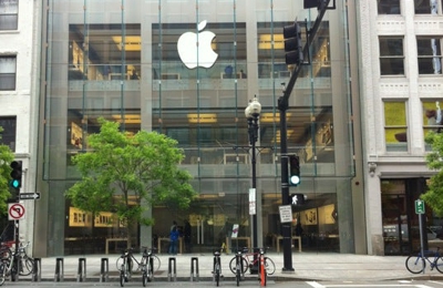 Boylston Street - Apple Store - Apple