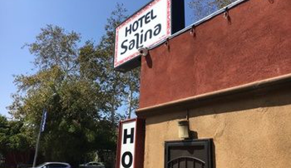 Hotel Salina Long Beach - Long Beach, CA