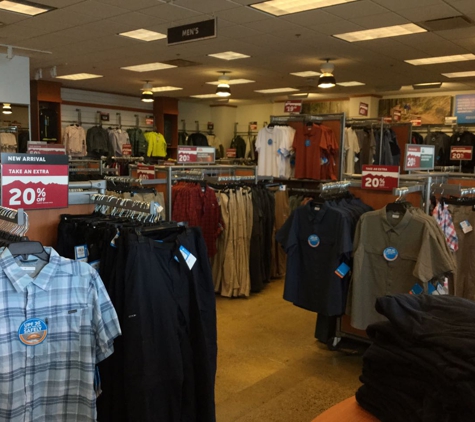 Columbia Factory Store - Lake Oswego, OR