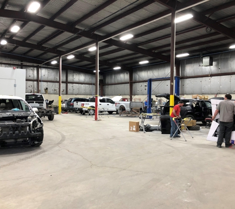 Freedom Collision Center - Morgantown, WV