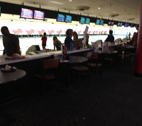 AMF Moonlite Lanes - Santa Clara, CA