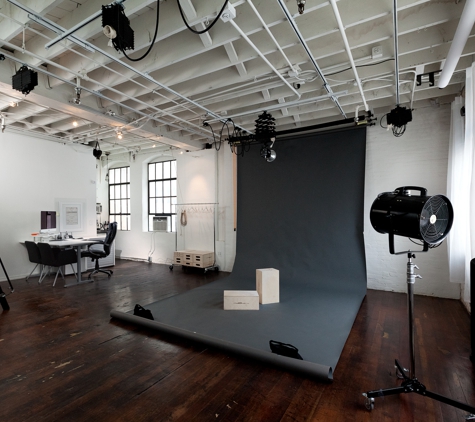 Park Avenue Studios - Photo Studio & Equipment Rental - Portland, OR