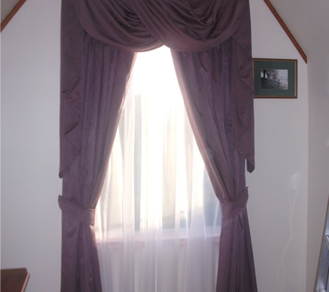 Rose Cottage Curtains & Blinds - Tura Beach, NSW