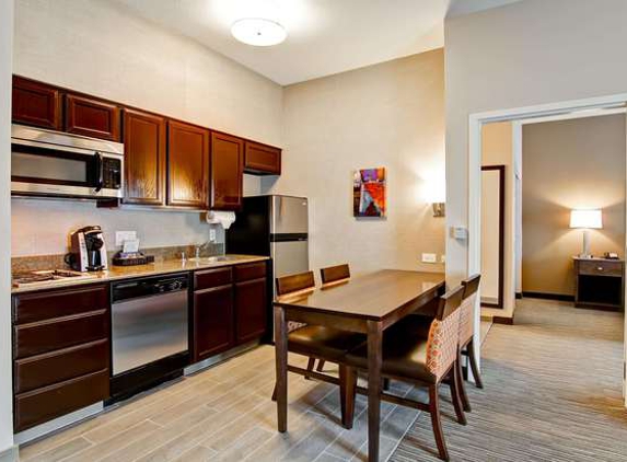 Homewood Suites by Hilton Houston-Kingwood Parc-Airport Area - Kingwood, TX