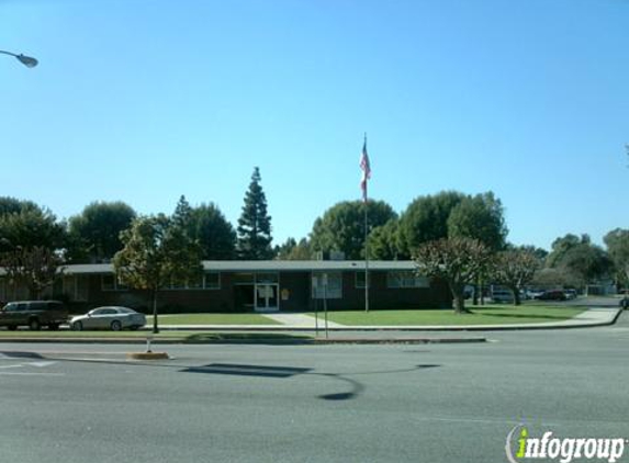 Lake Center Middle School - Santa Fe Springs, CA