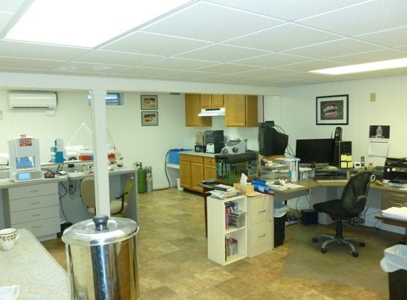 Wayne Dental Lab - Rutland, MA