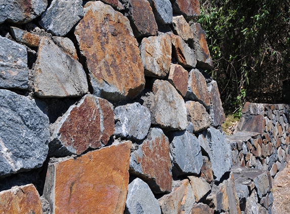 Nucrush Group - Nucon Concrete and Nucrush Quarries - Upper Coomera, QLD. Perfect For Landscaping, Our Extensive Range Of Colourful Decorative Stones Offer Something For Every Project
