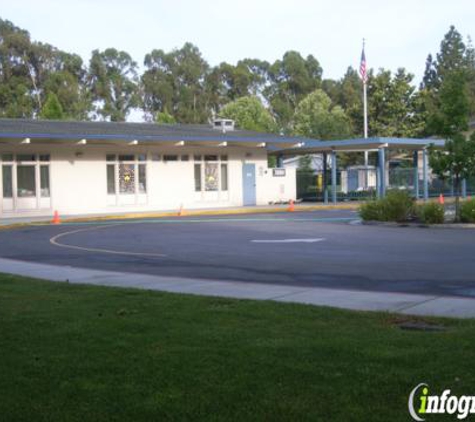 Challenger School - Middlefield - Palo Alto, CA