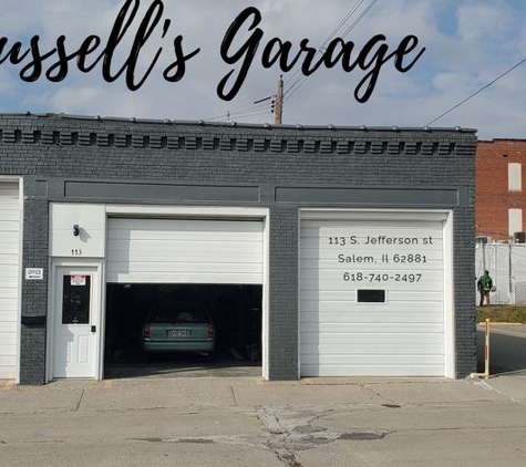 Russell's Garage - Salem, IL