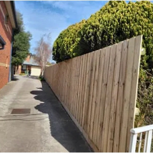 Competitive Fencing & Repairs - Maddingley, VIC