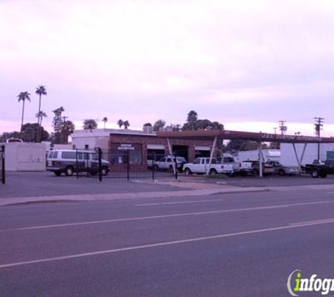 U-Haul Neighborhood Dealer - Phoenix, AZ