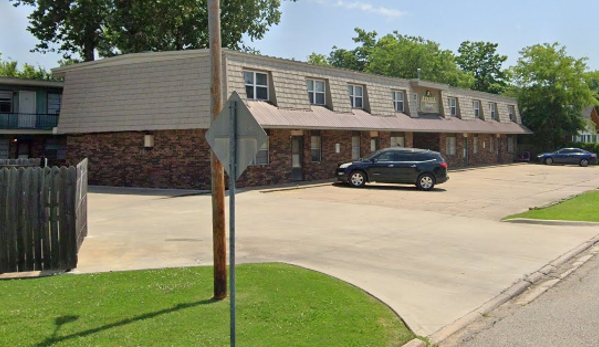 Azalea Court Apartments - Muskogee, OK