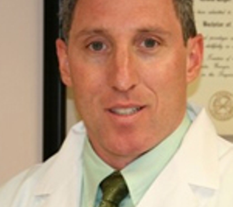 Brett Neustater, MD - North Miami Beach, FL