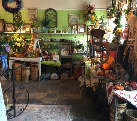Adair's Flower Shop - Sheridan, IN