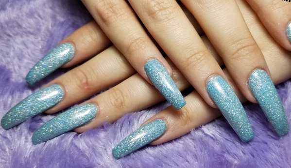 Top Creative Nails - Grand Prairie, TX