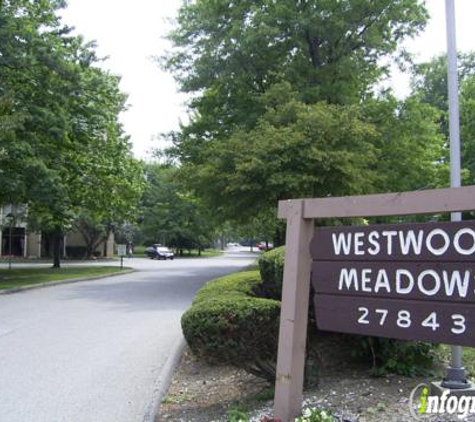 Westwood Meadows - Westlake, OH