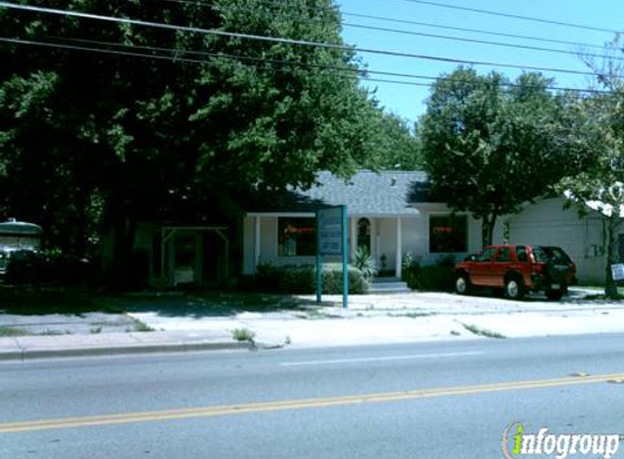 Shampoo Hair Salon By Nader - Austin, TX