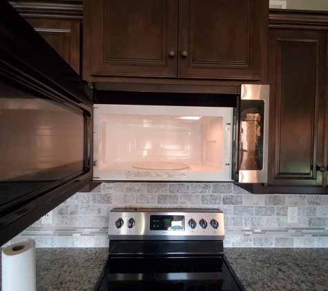 Ready Cleaning Services LLC - Kansas City, MO. Microwave included in Move-in/out cleaning 