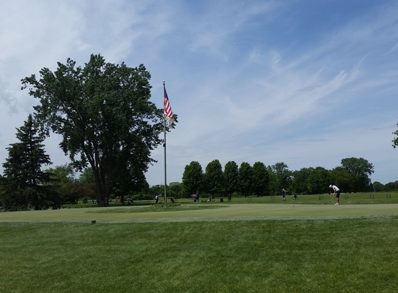 Buffalo Grove Golf Course - Buffalo Grove, IL