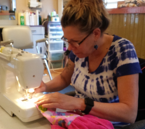 Hem`nStitch - Oneonta, NY. Sewing Lessons 