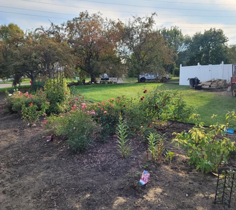 Hook & Ladder Lawn Services - Champlin, MN