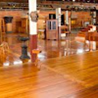 Selvin Wood Floors LLC - Schuyler, NE