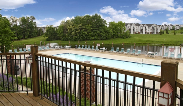 Autumn Lakes Apartments and Townhomes - Mishawaka, IN