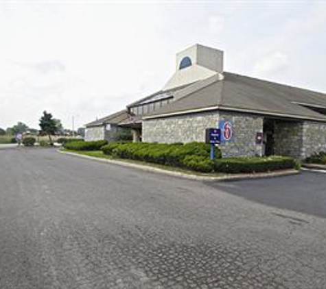 Motel 6 - Southgate, MI