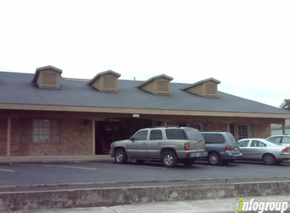 Alamo Heights Tailor Shop - San Antonio, TX