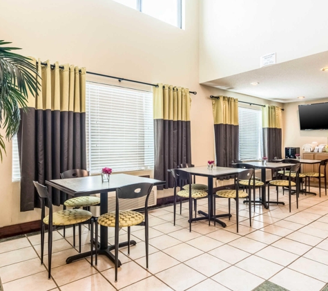 Quality Inn - Sandersville, GA